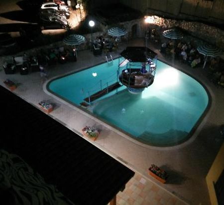Hotel Le Palme SantʼAnna Arresi Εξωτερικό φωτογραφία