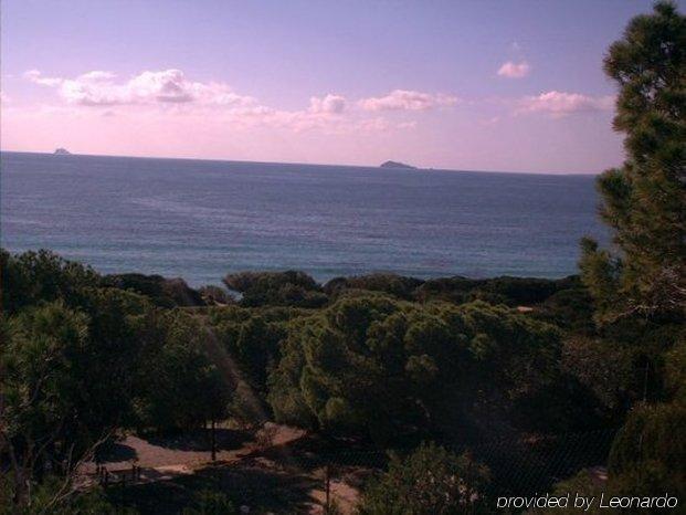 Hotel Le Palme SantʼAnna Arresi Εξωτερικό φωτογραφία