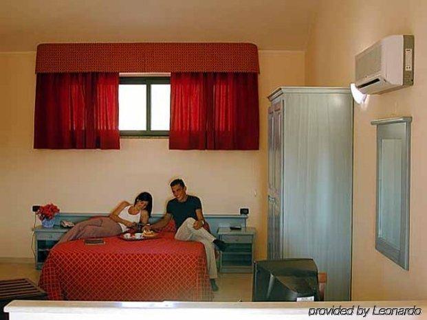 Hotel Le Palme SantʼAnna Arresi Εξωτερικό φωτογραφία