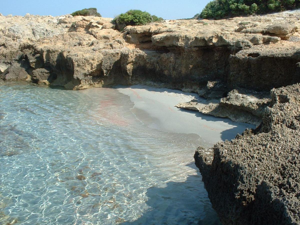 Hotel Le Palme SantʼAnna Arresi Εξωτερικό φωτογραφία